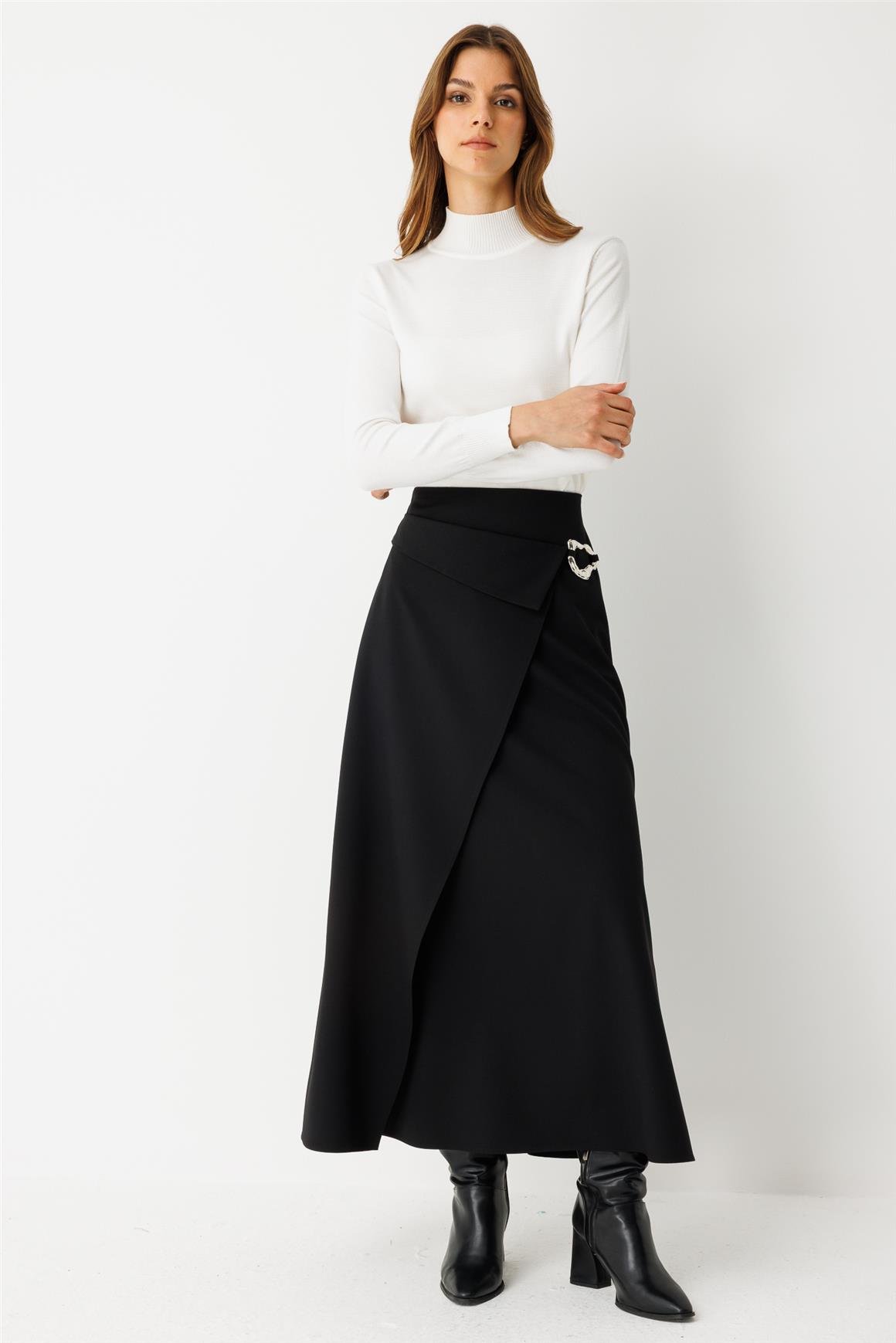 Toka Detaylı Anvelop Kapamalı Etek  Siyah