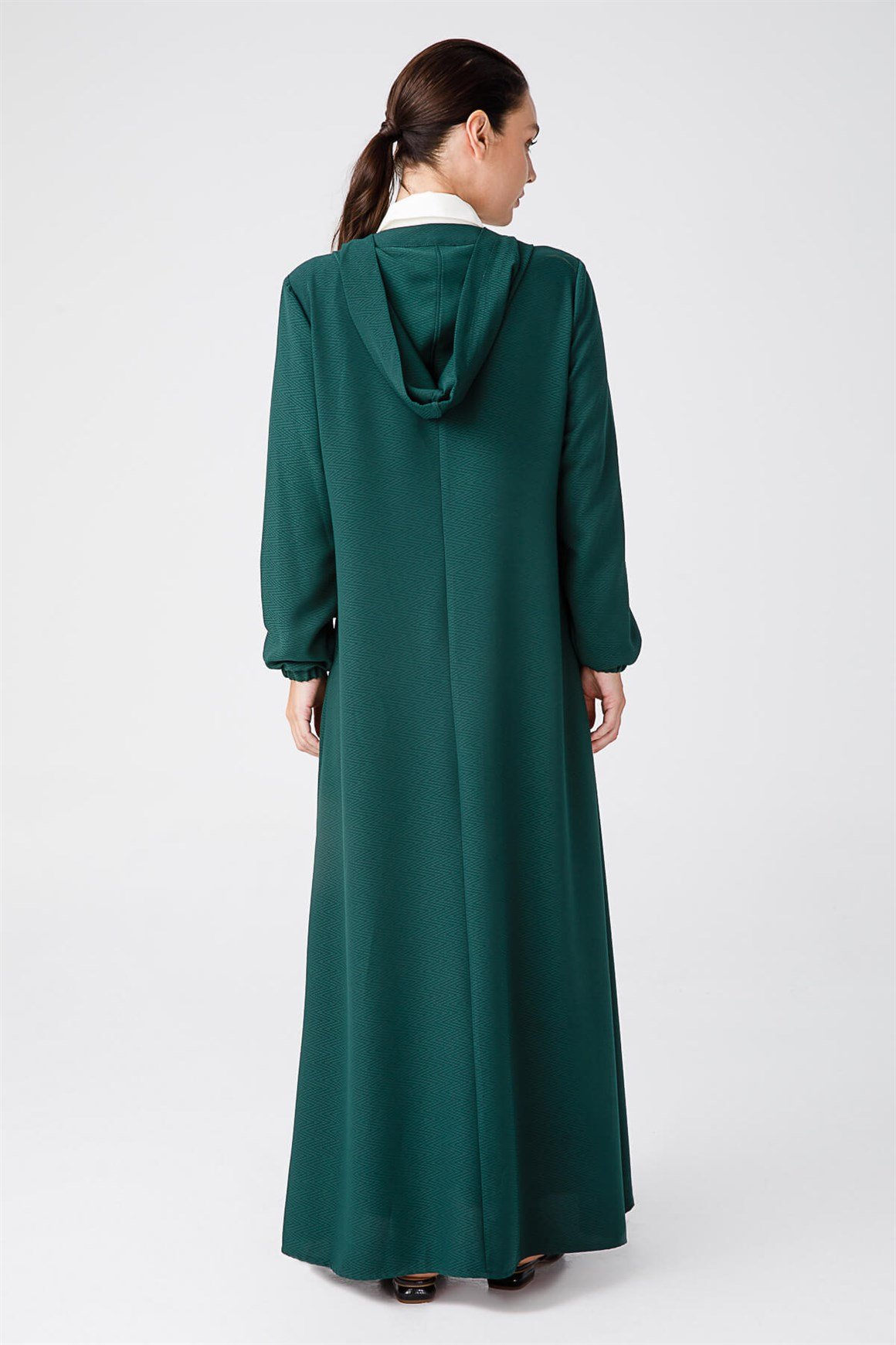 Kapişonlu Zincir Aksesuarlı Fermnuarlı Ferace  Zümrüt