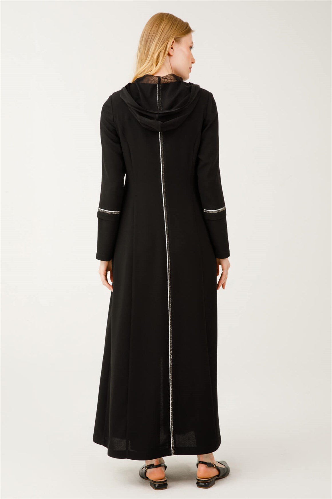 Kapişonu File Detaylı Kollarda Dikiş Geçişli Ferace  Siyah