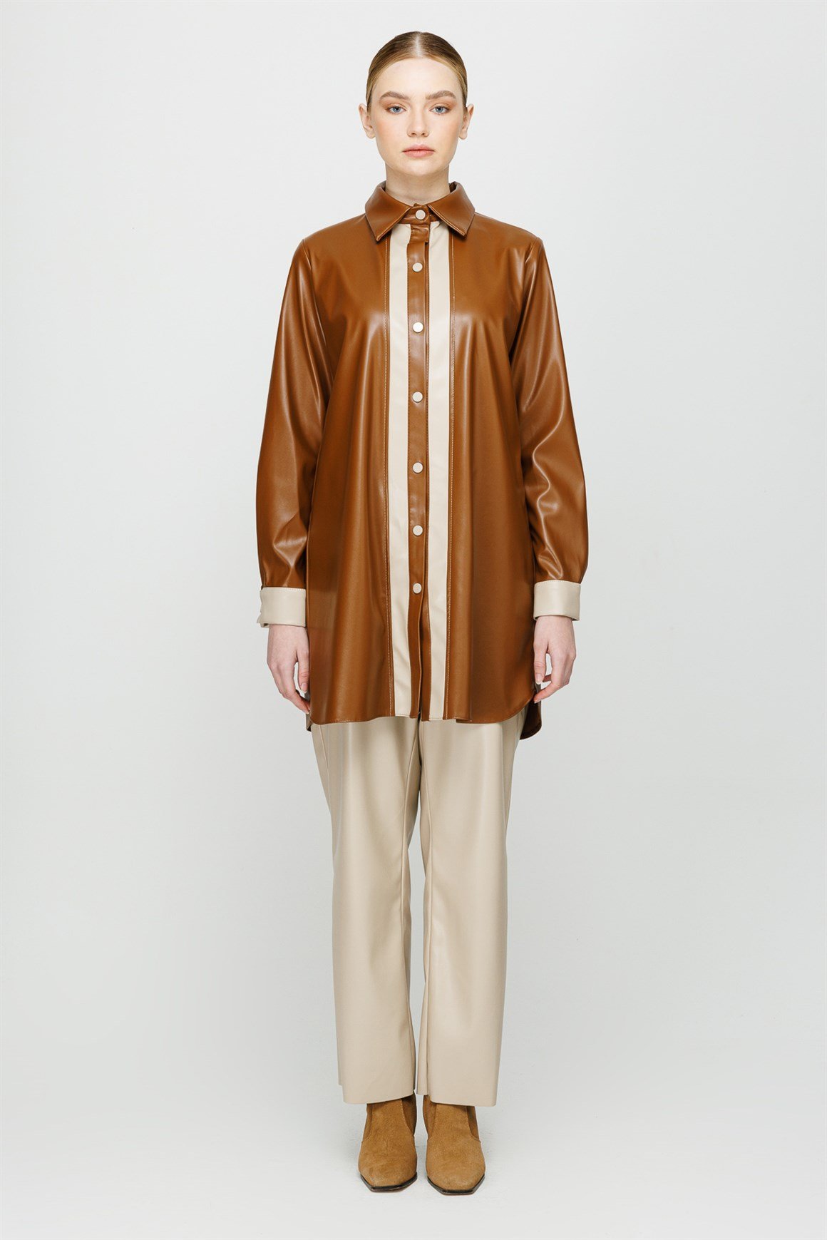 Renk Garnili Çıt Çıt Kapamalı Deri Tunik  Taba