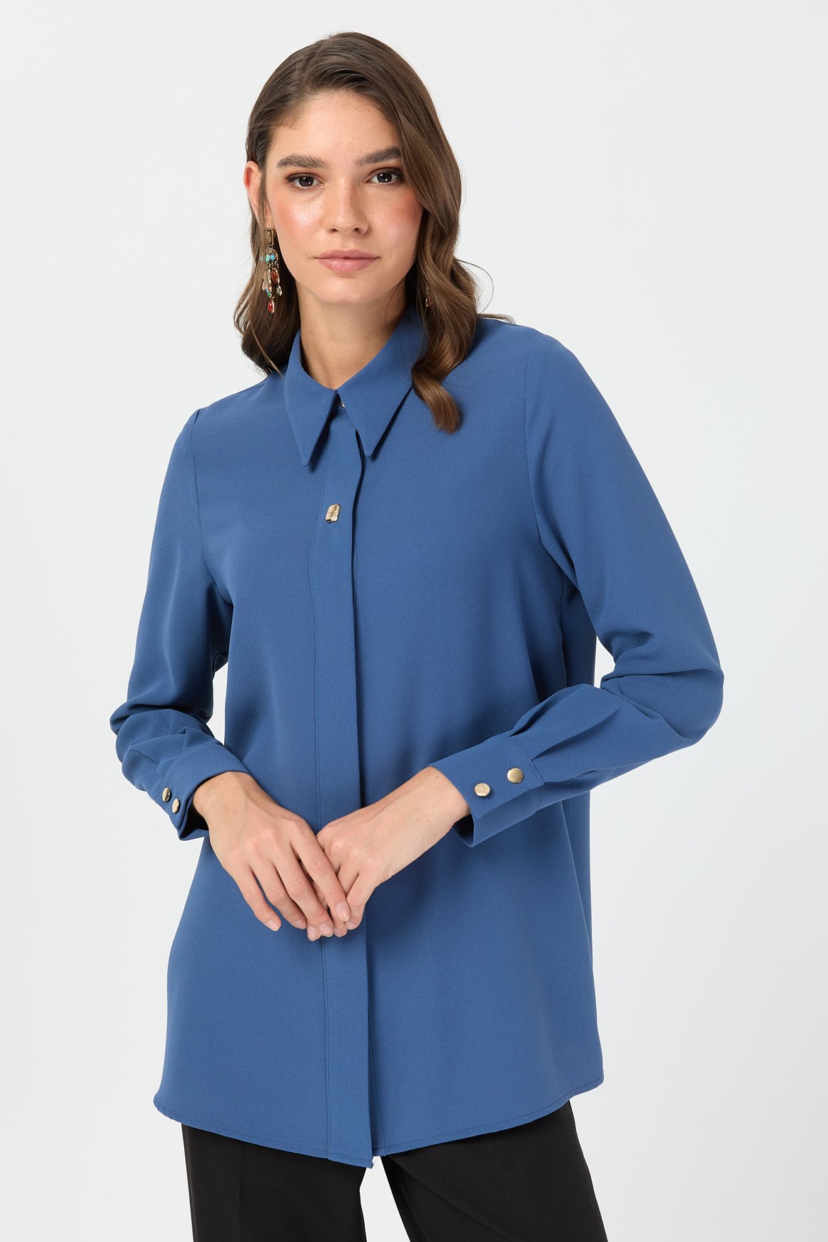 Aksesuar Detaylı Gömlek  İndigo