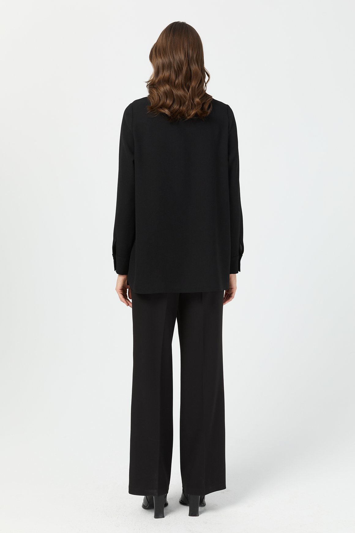 Aksesuar Detaylı Gömlek  Siyah