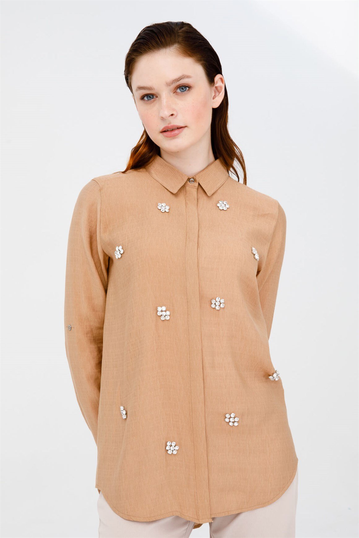 Önü Taş İşli Gömlek  Vizon