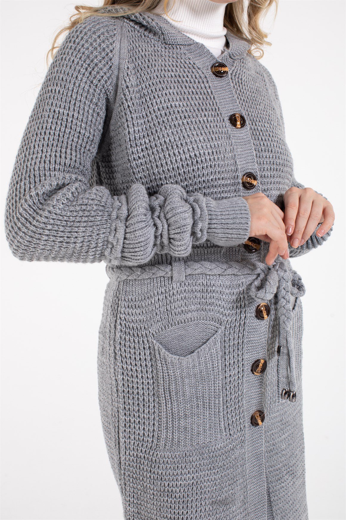 Belden Bağlamalı Çift Cepli Kapişonlu Uzun Hırka  Gri