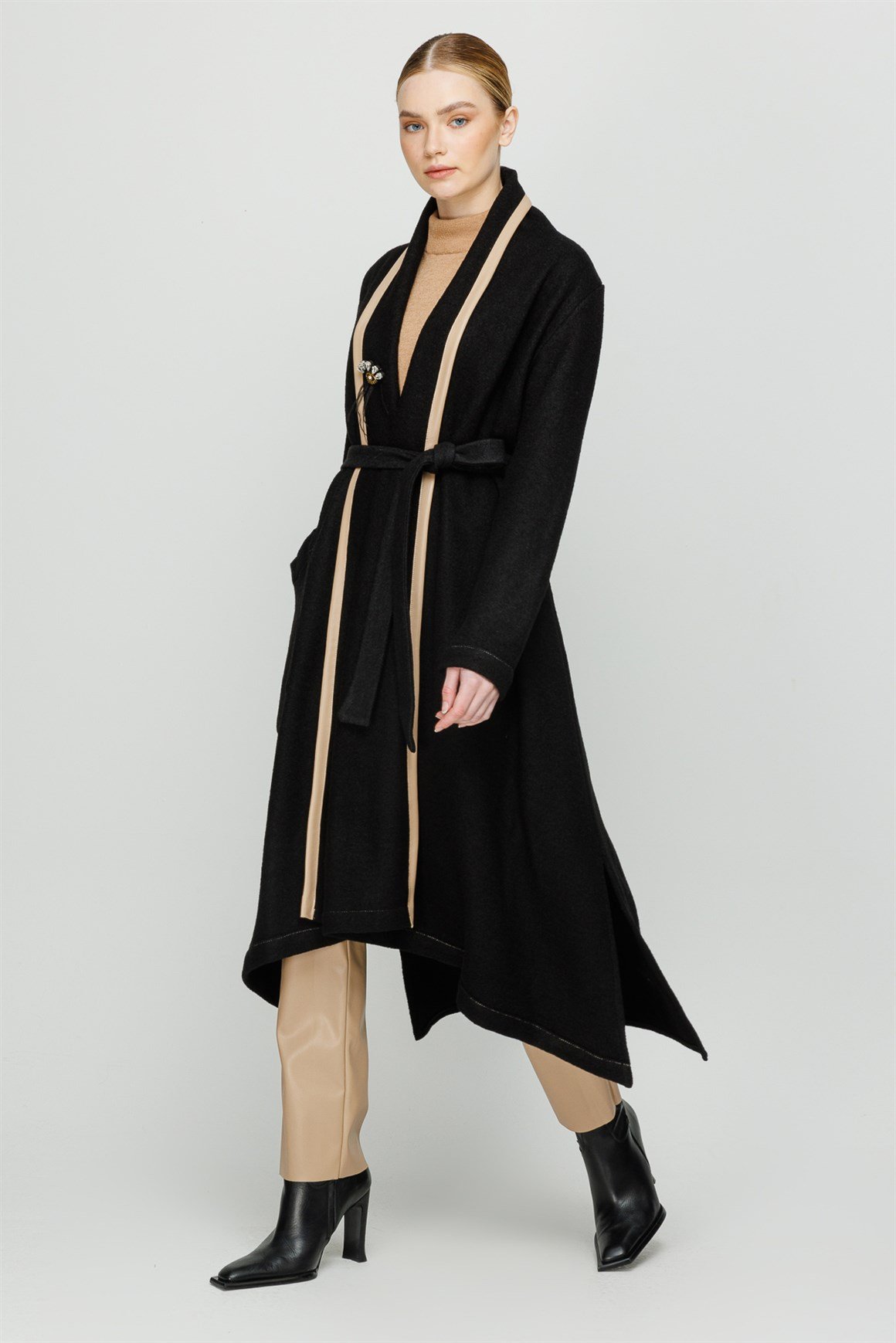 Deri Detaylı Kalın Kurtarıcı Hırka  Siyah