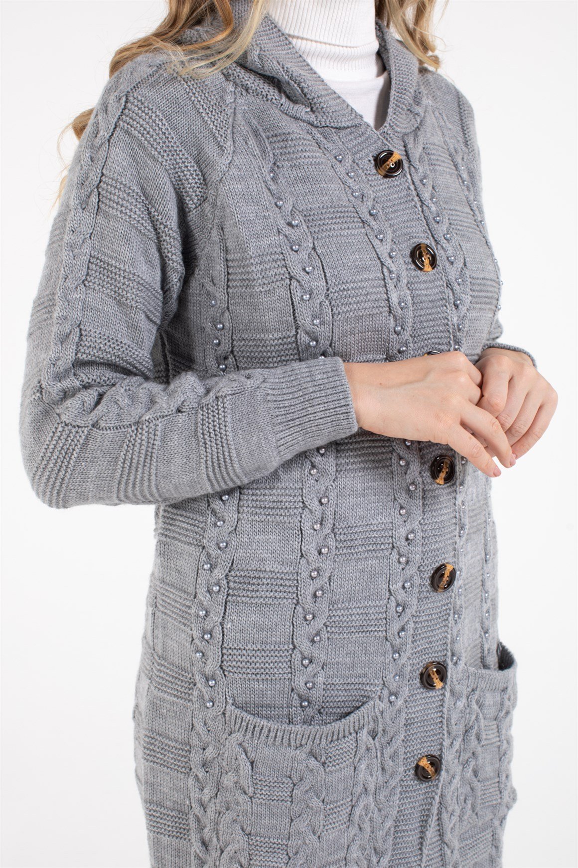 İnci Çakma Detaylı Önden Çift Cepli Uzun Hırka  Gri