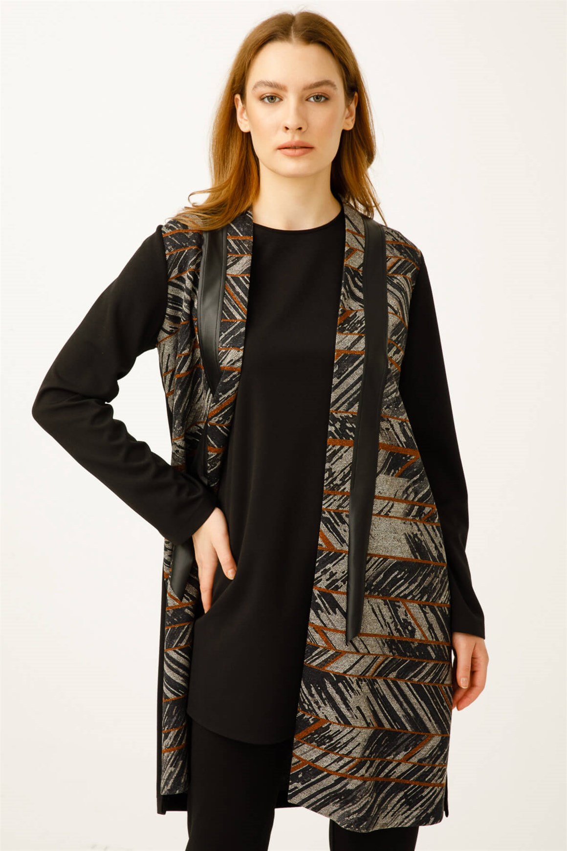 Deri Detaylı İç Dış Takım  Siyah