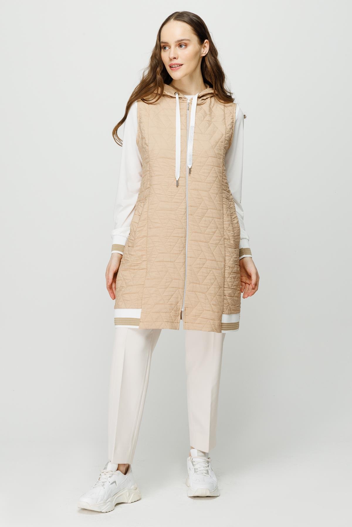 Kendinden Desenli Kapişonlu Yelek Tunik Takım  Vizon