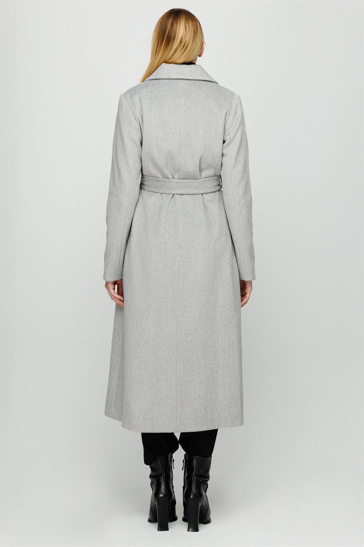 Aller Detaylı Torba Cepli Ara Boy Manto  Gri