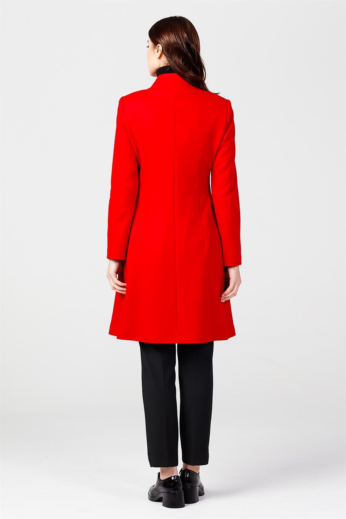 Kırmızı - Çıt Çıt Düğmeli Yakasız Kaban