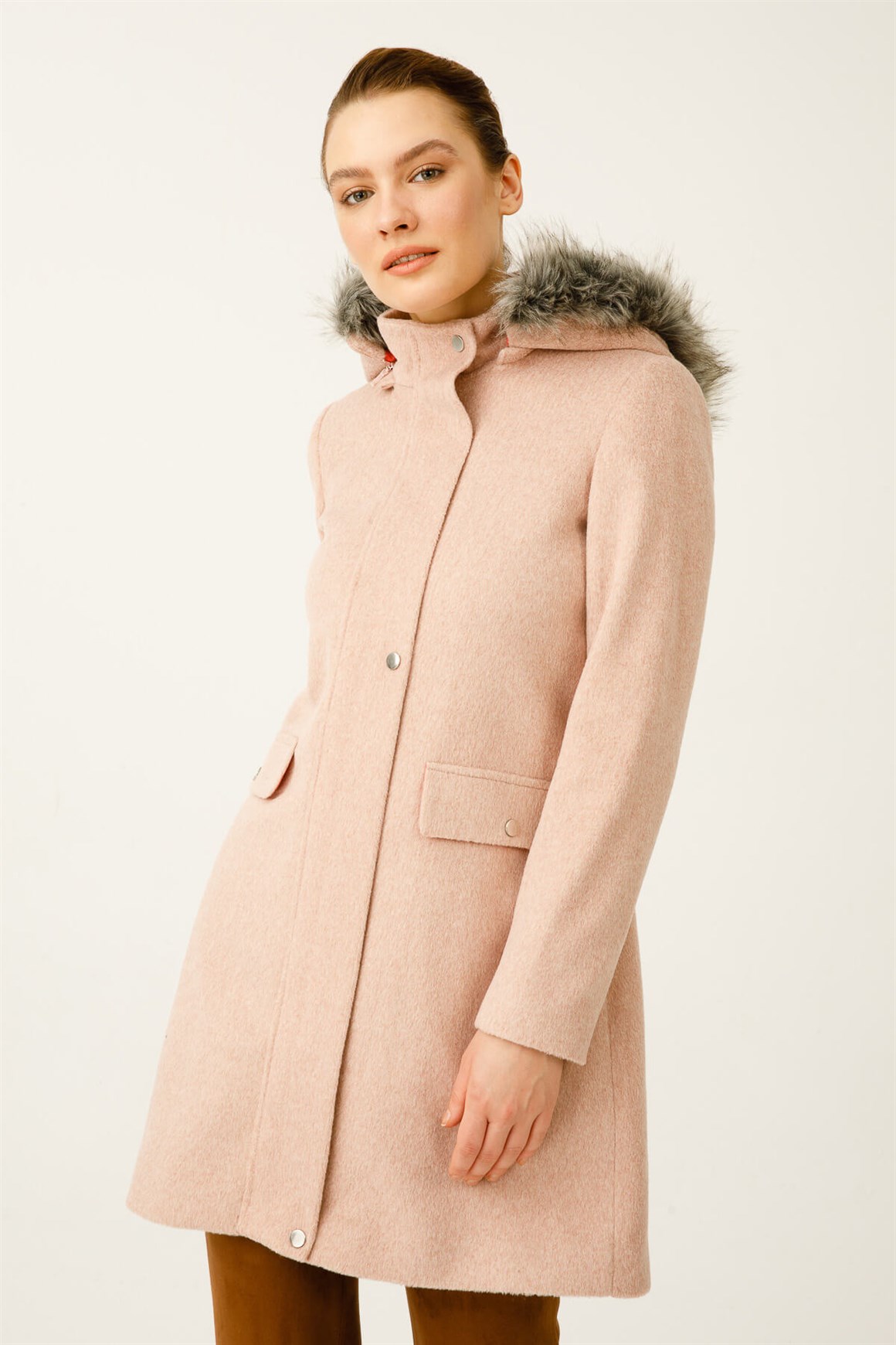 Yün Kumaş Fermuar Kapamalı Kapişonlu Kaban  Pudra