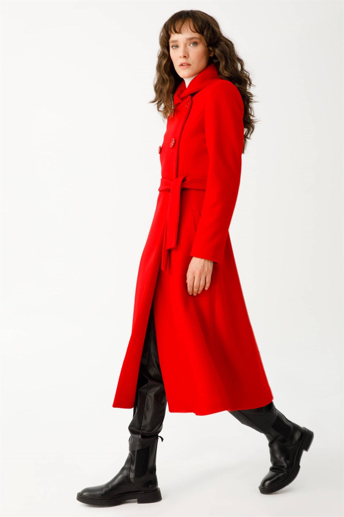 Boğum Yakalı Kruvaze Manto  Kırmızı