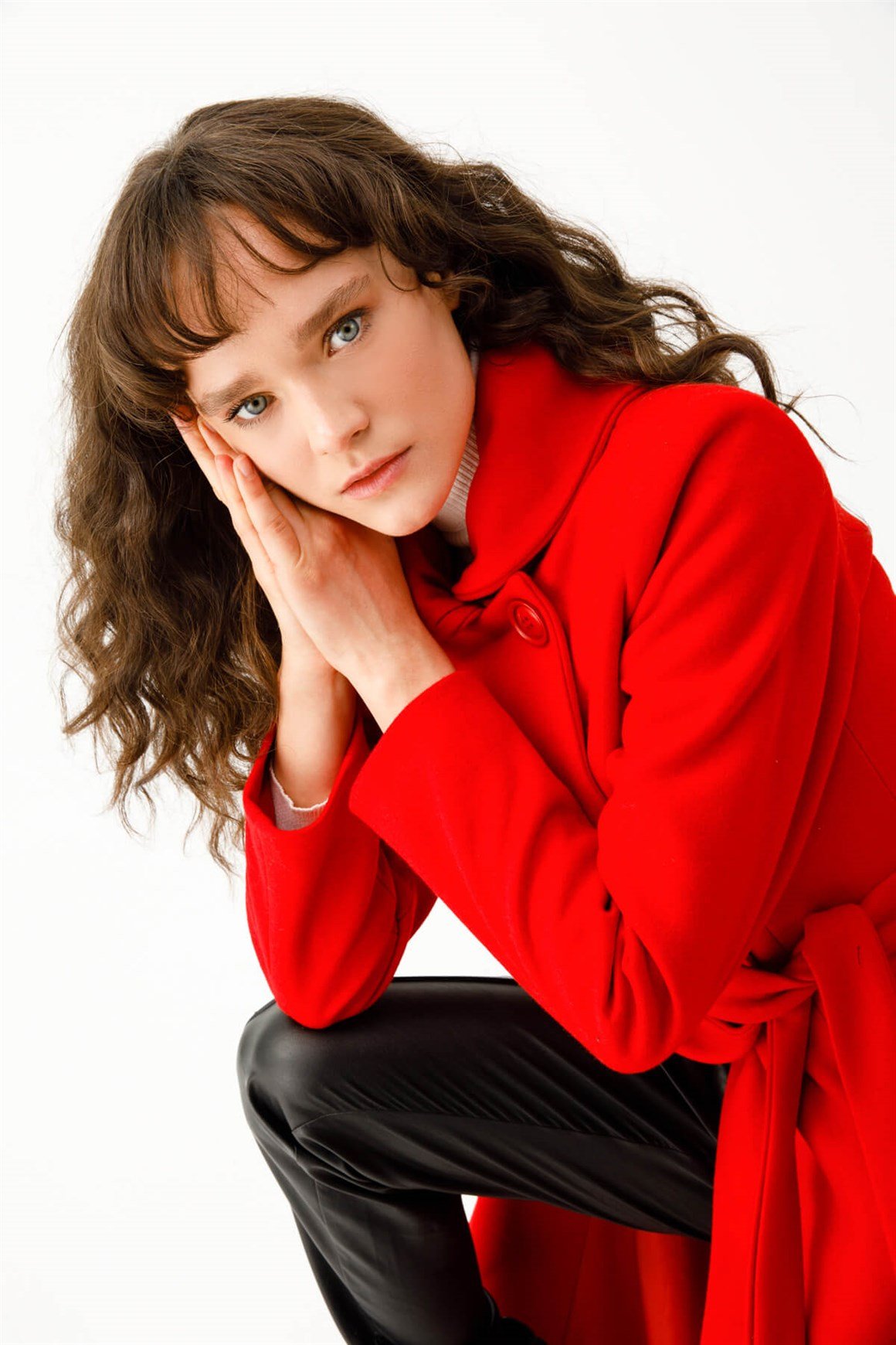 Boğum Yakalı Kruvaze Manto  Kırmızı