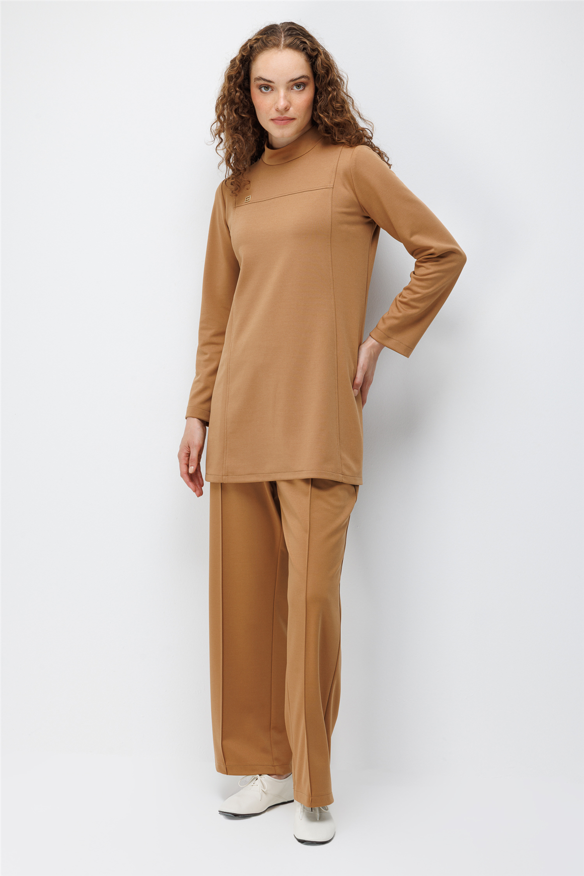 Arma Detaylı Günlük Pantolonlu Takım  Camel