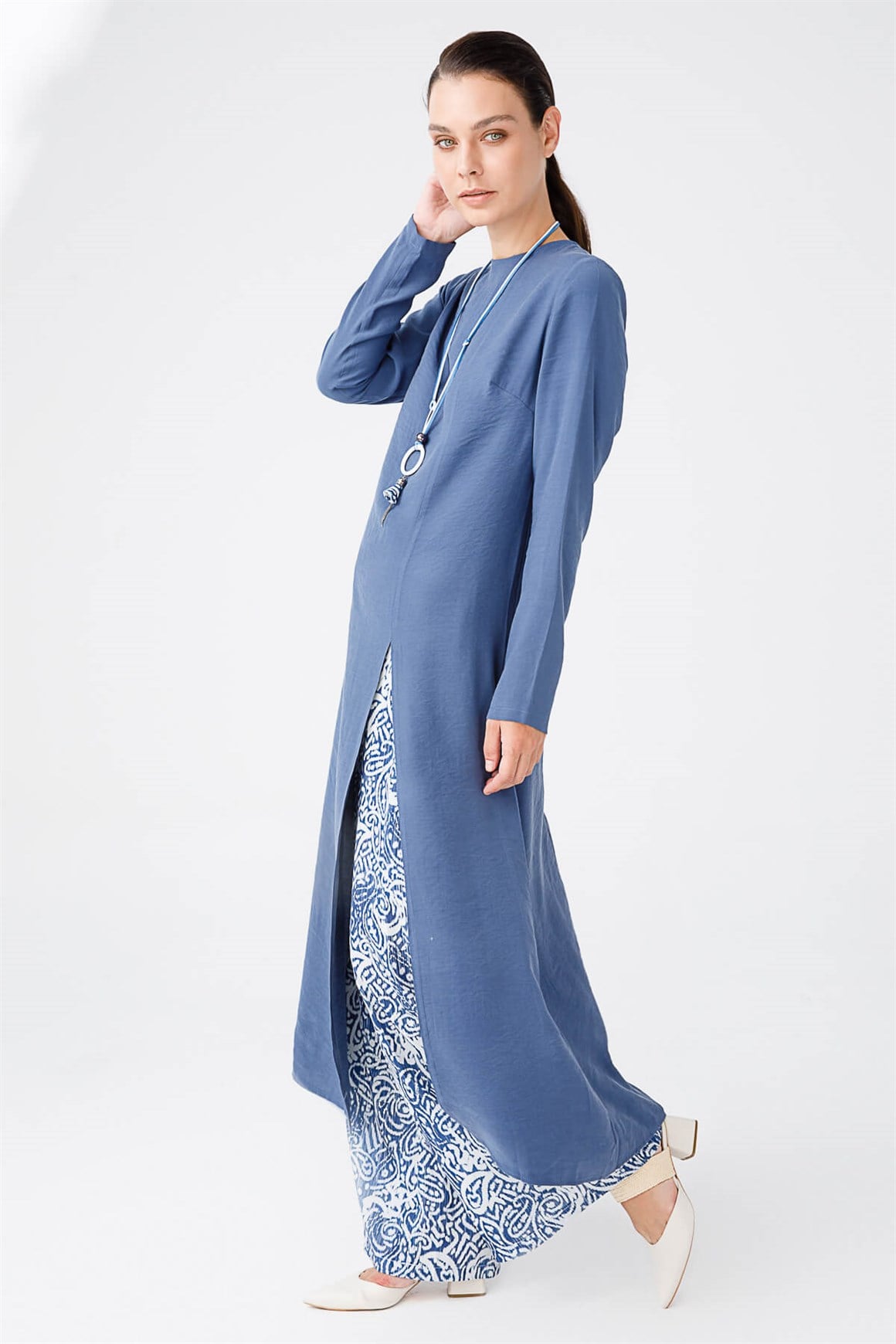 Batik Desenlı Önü Yırtmaçlı Takım  İndigo