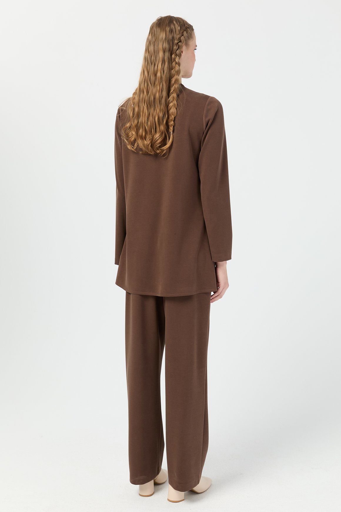 Brit Detaylı Doğal Elyaflı Pantolonlu Takım  Kahve