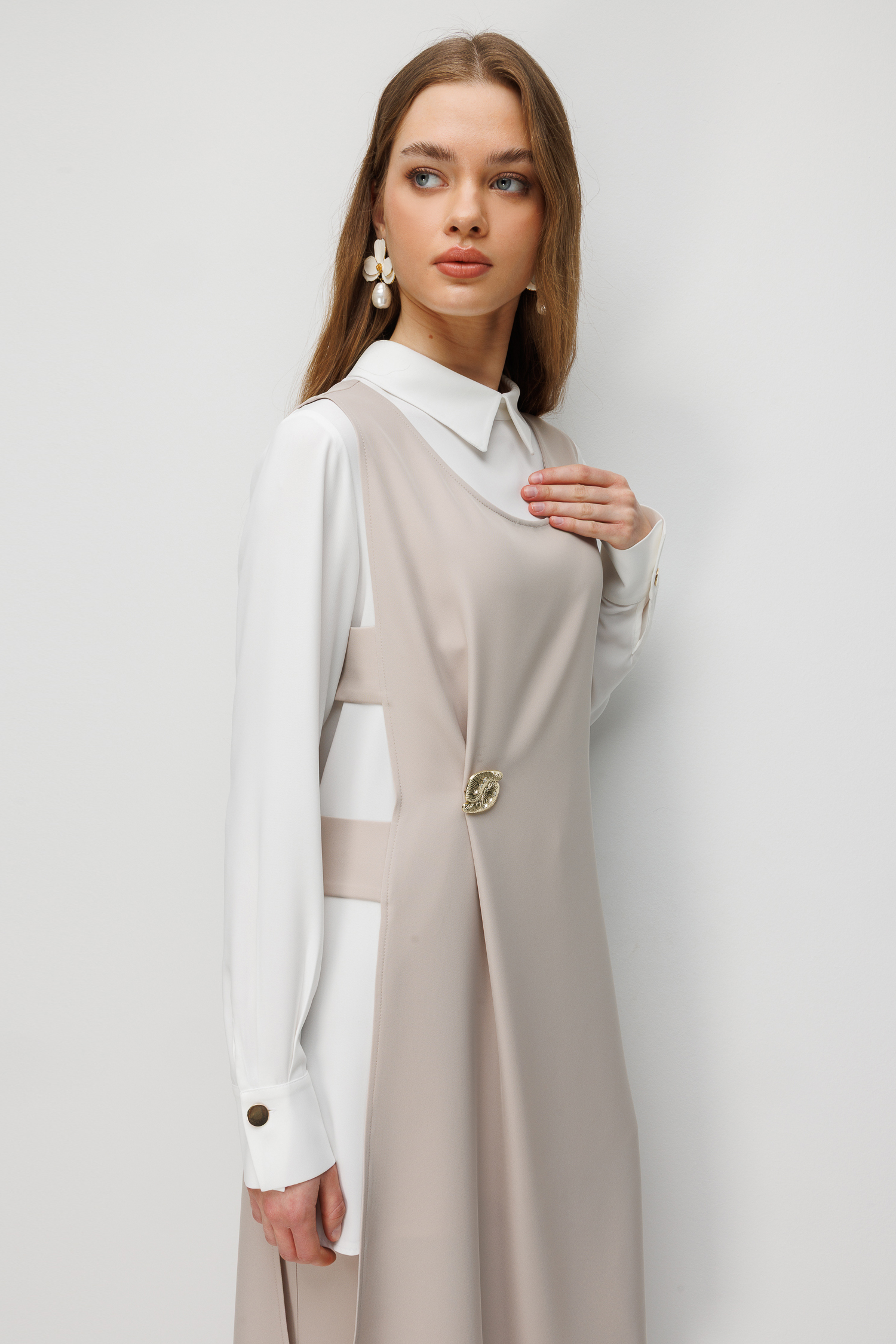 Broş Detaylı Pantolonlu Takım  Taş