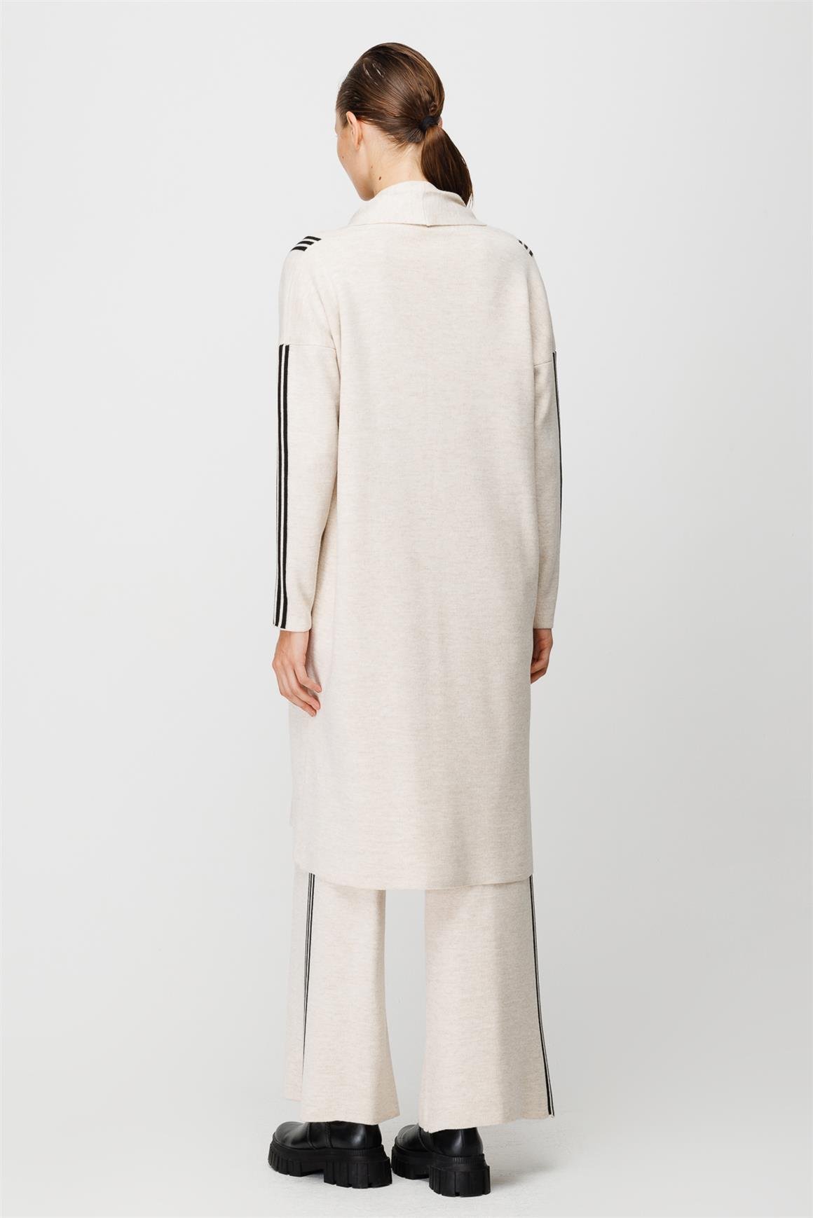 Çizgi Detaylı Triko Pantolonlu Takım  Bej