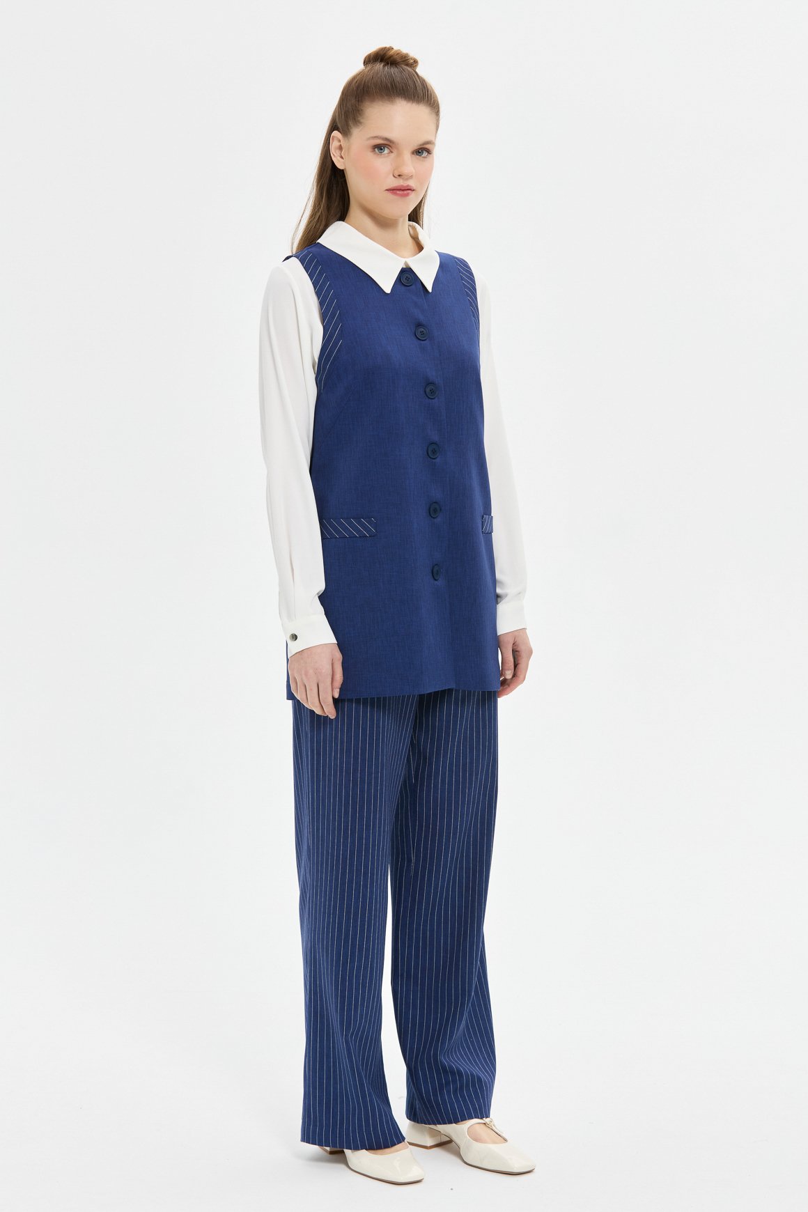 Çizgili ve Düz Poliviskon Kumaş Yelek Pantolon Takım  Laci