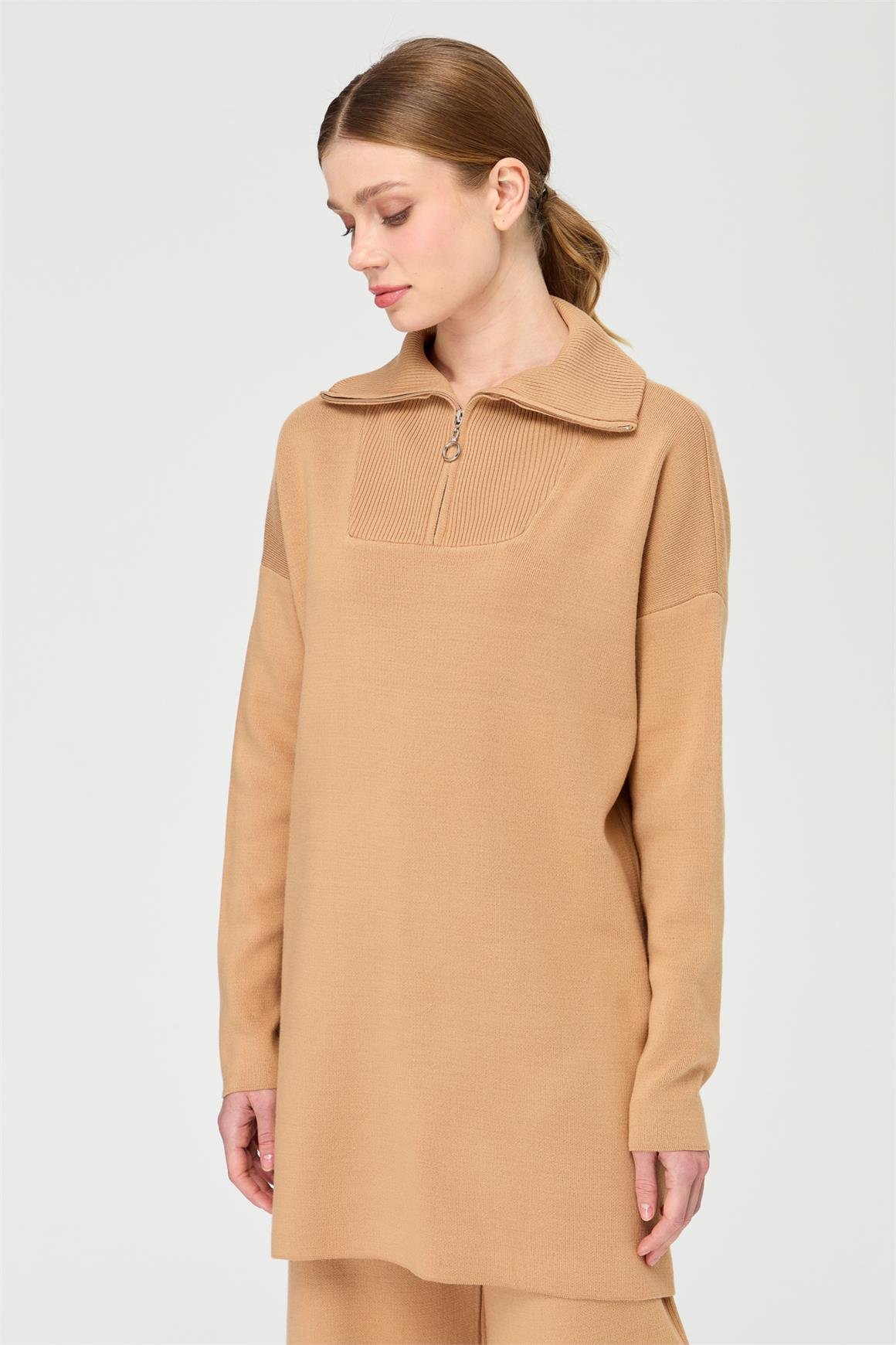 Fermuar Kapama Yakalı Triko Pantolonlu Takım  Vizon