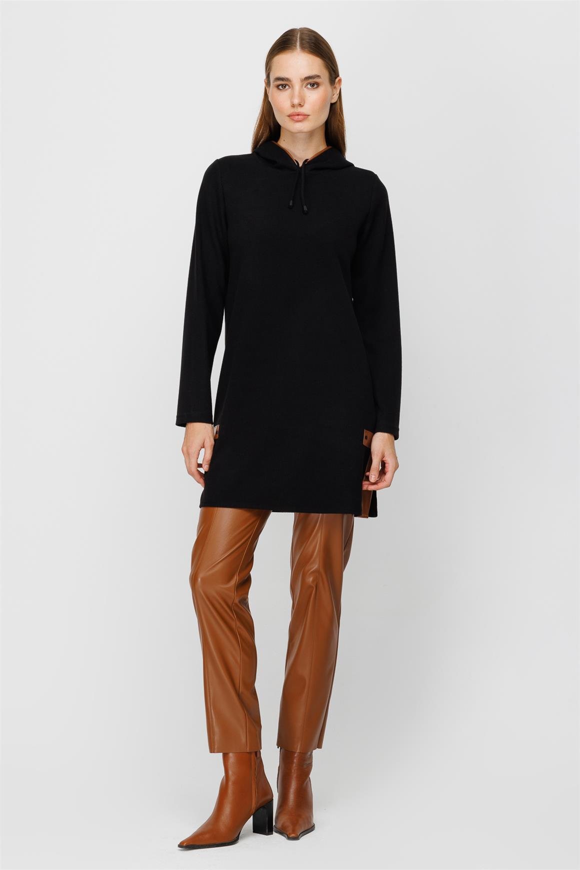 Fitilli Örme Kumaştan Kapişonlu Deri Detaylı Pantolon Tunik Takım  Siyah