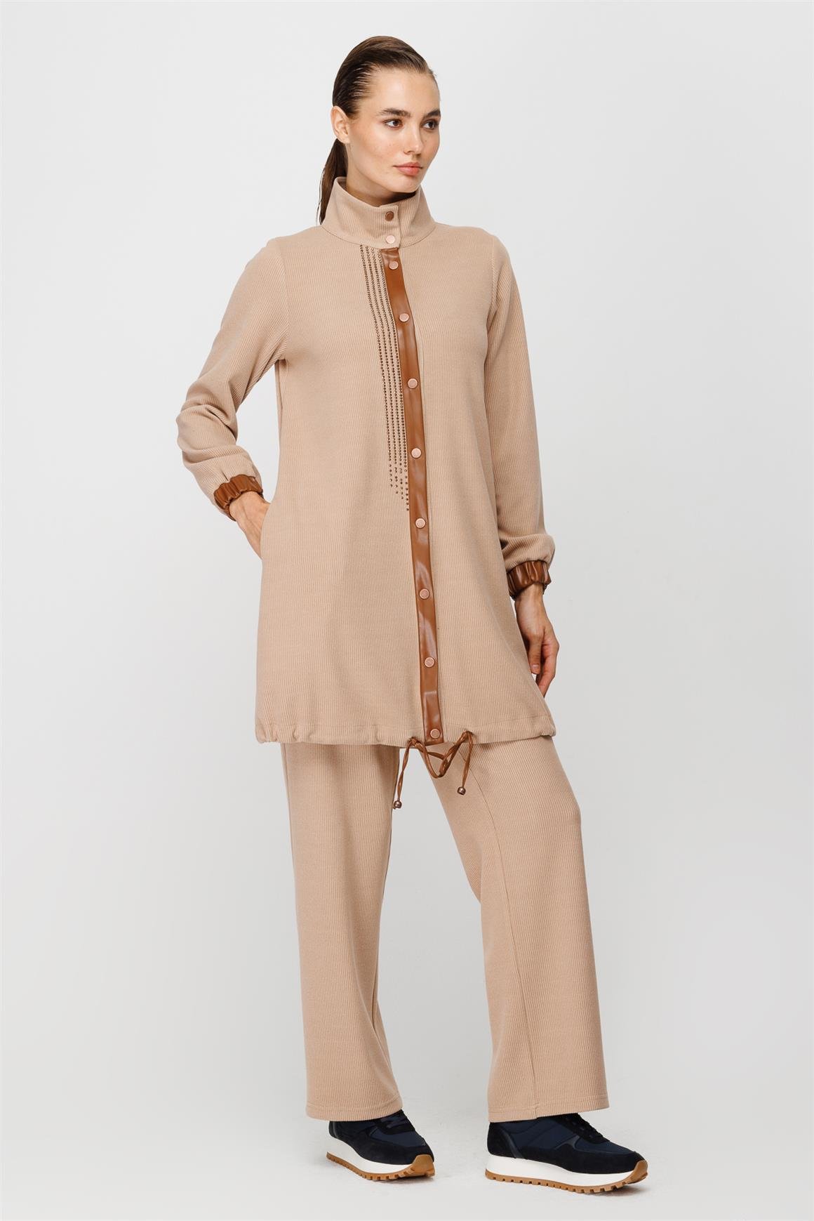 Fitilli Örme Kumaş Swarows Taş Detaylı Pantolon Giy Çık Takım  Vizon