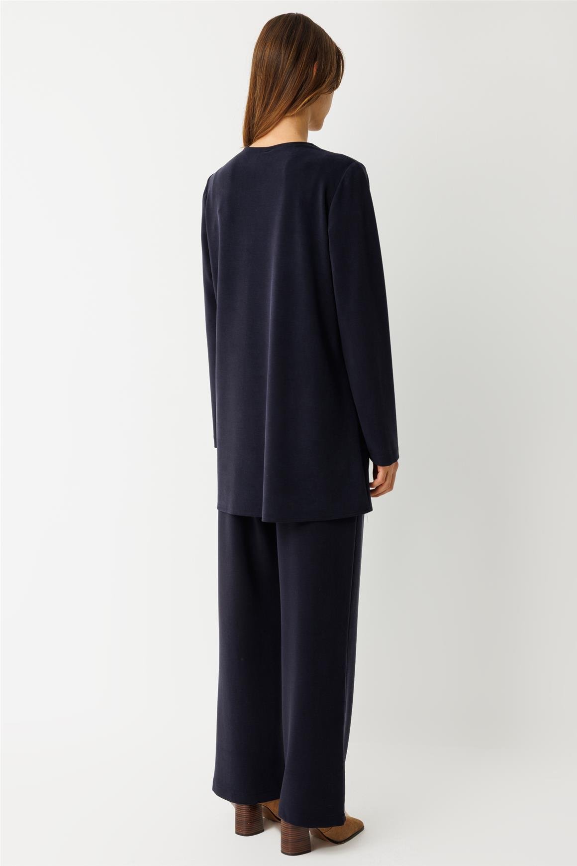 Pantolonlu Takım  Laci