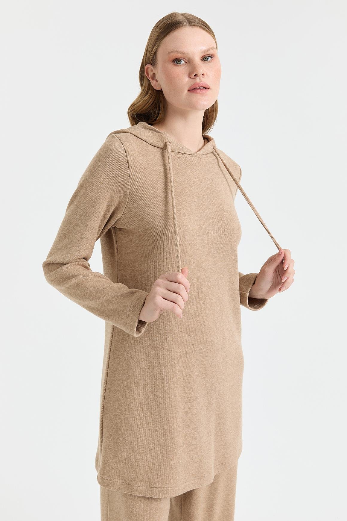 Rahat Kesim Pantolonlu Takım  Vizon