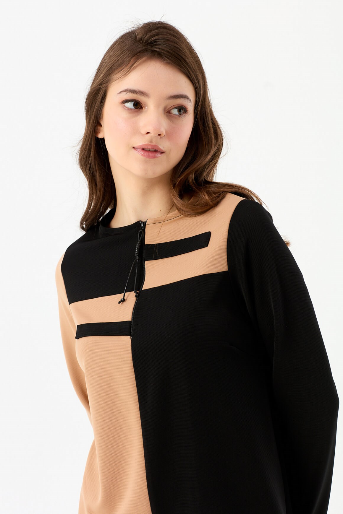 Şerit Detaylı Pantolonlu Takım  Camel