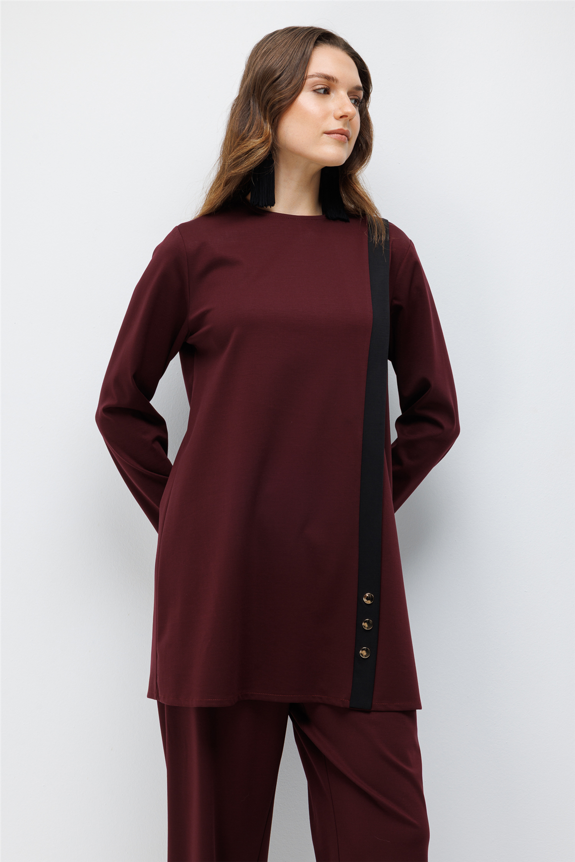 Şerit Detaylı Pantolonlu Takım  Bordo