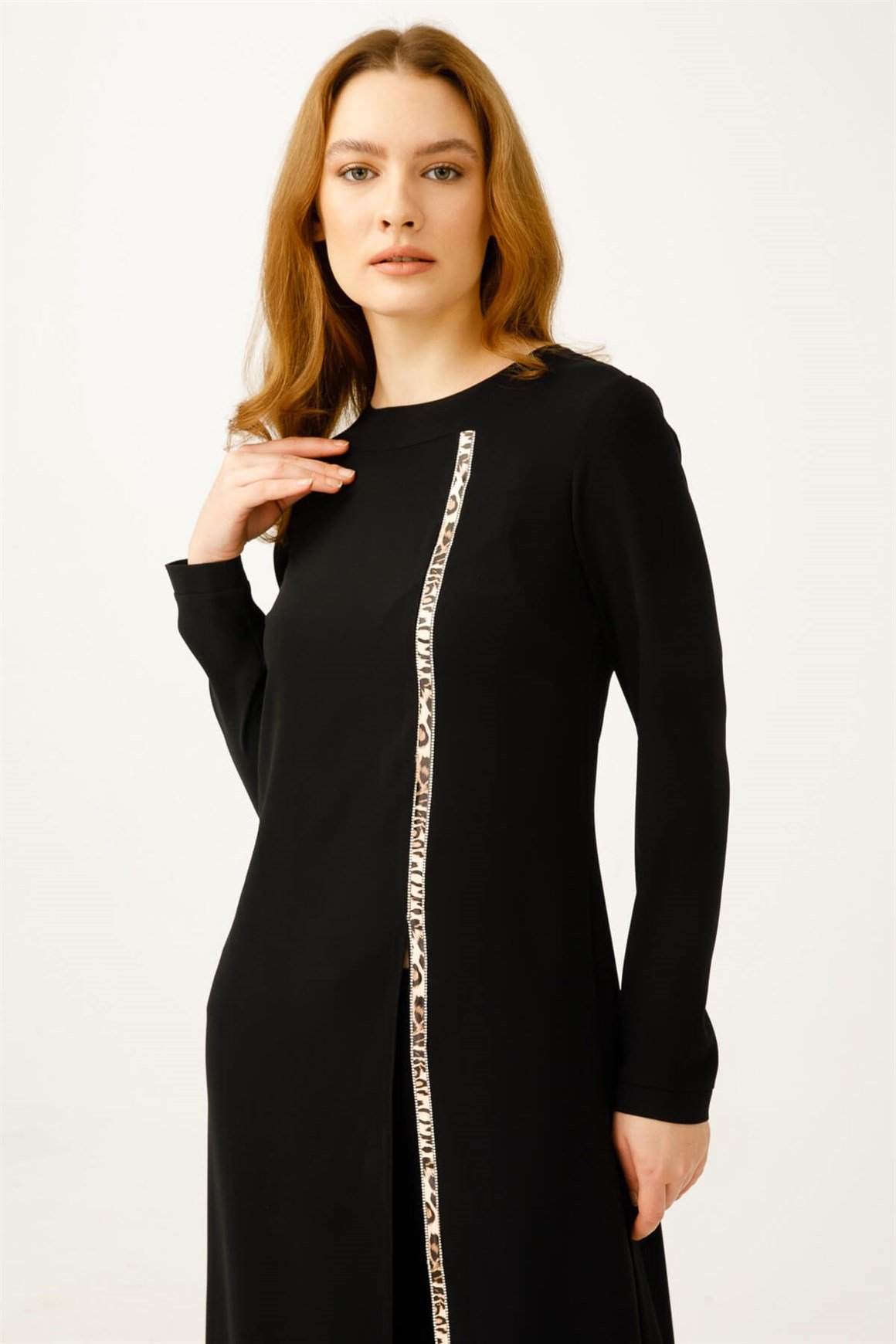 Şerit Leopar Aksesuarlı Pantolonlu Takım  Siyah