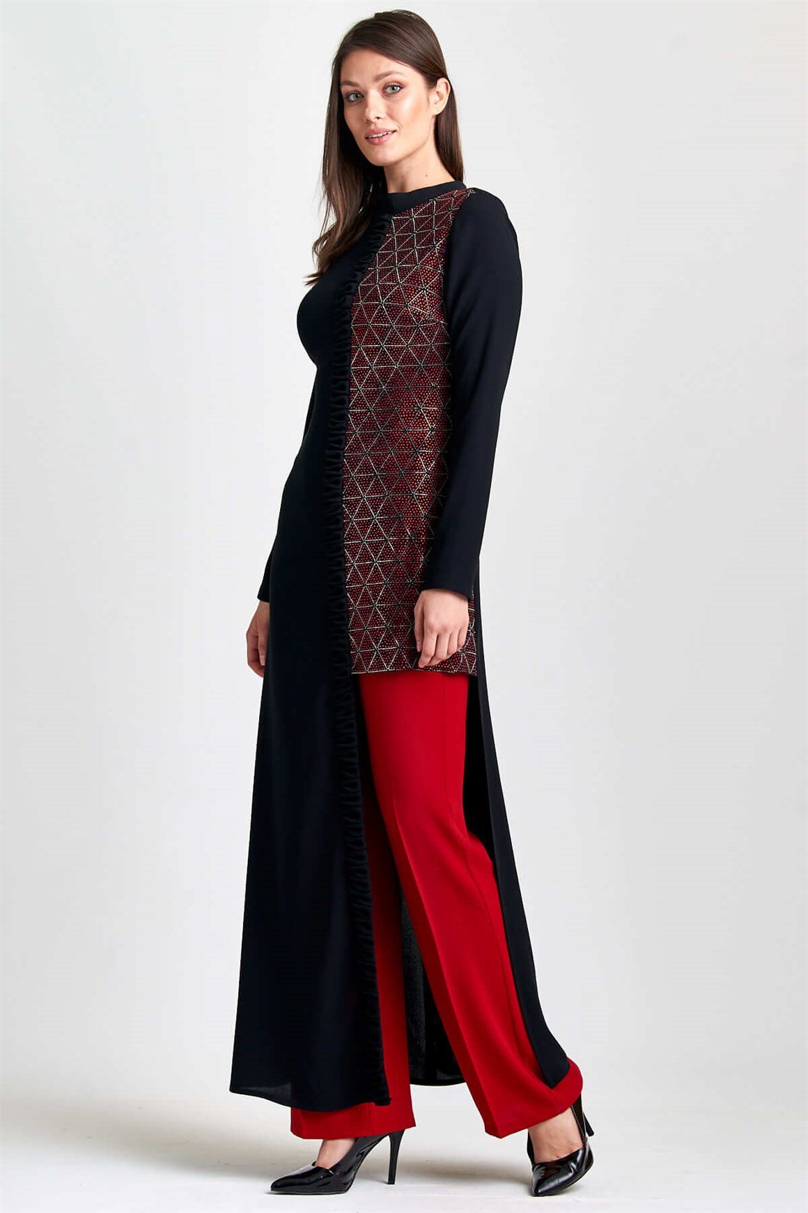 Siyah Asimetrik, Sol Beden Taşlı Hakim Yakalı Elbise