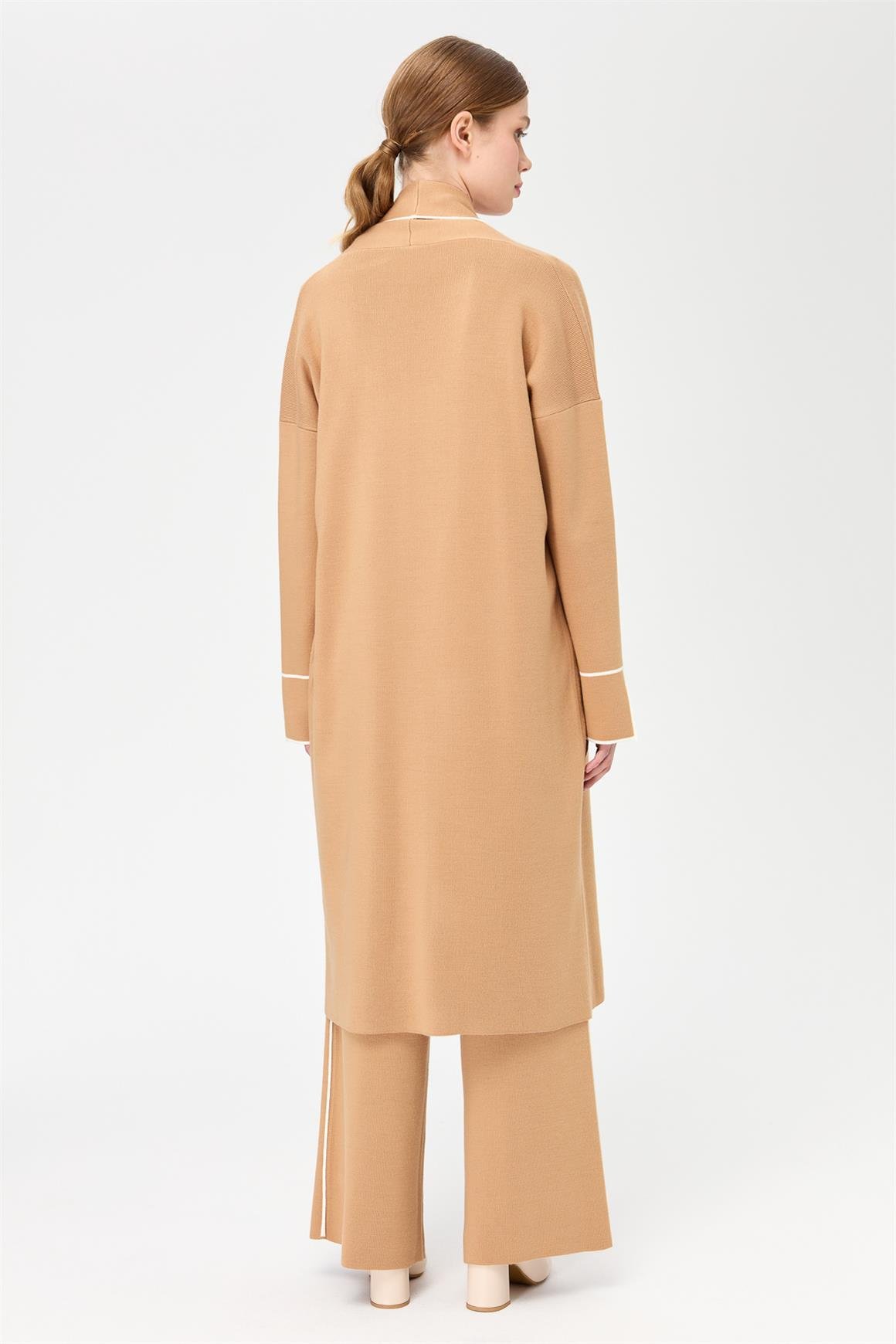 Üçlü Triko Pantolonlu Takım  Vizon