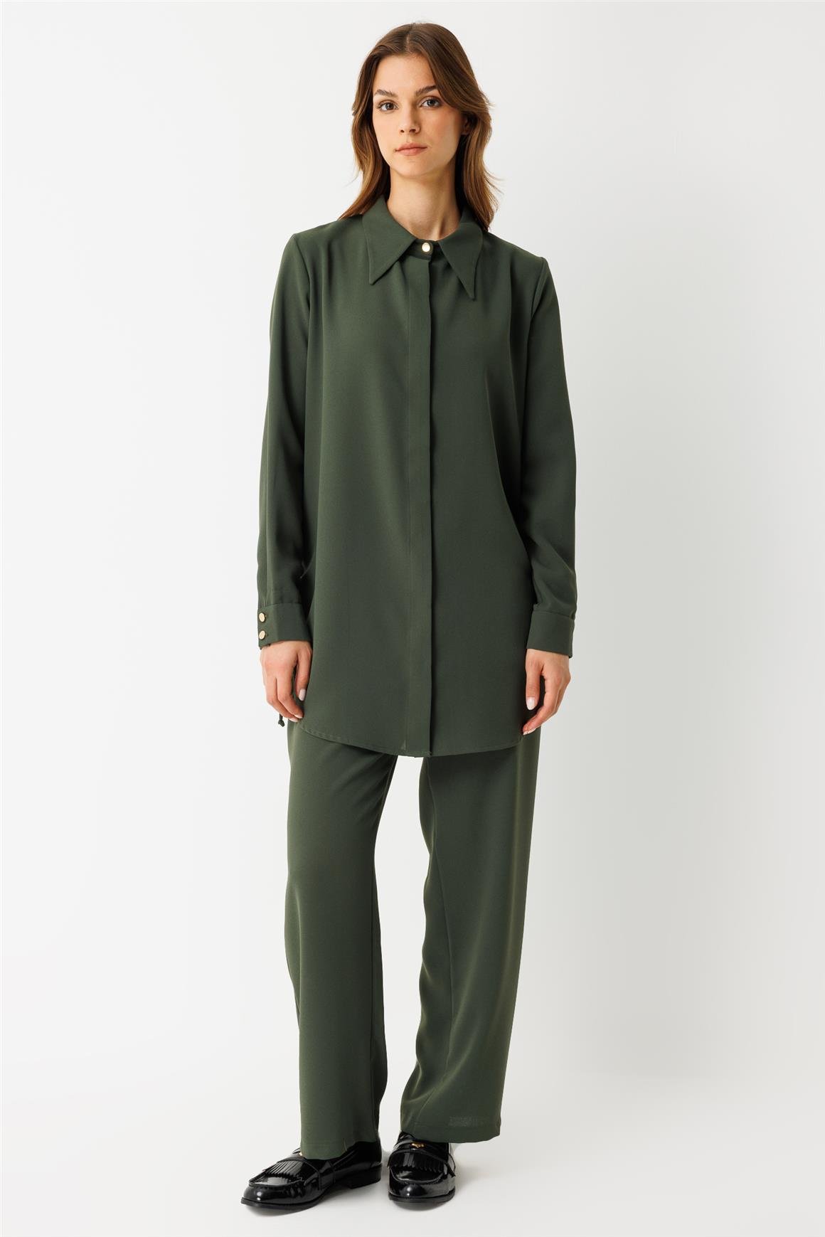 Yandan Büzgü Detaylı Pantolonlu Takım  Haki