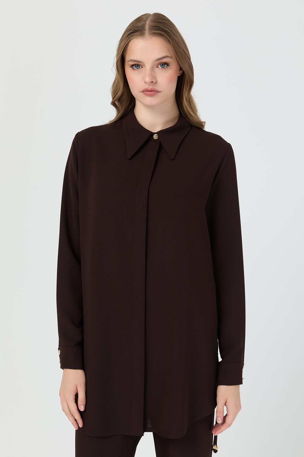 Yandan Büzgü Detaylı Pantolonlu Takım  Kahve