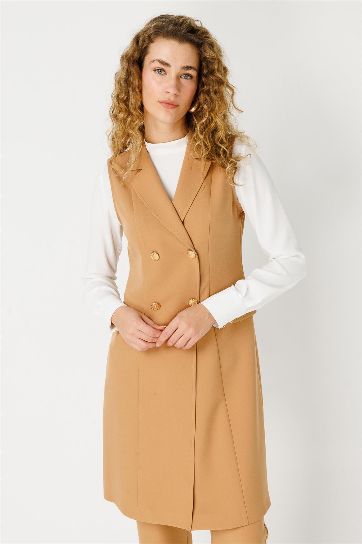 Uzun Yelekli Bluz Pantolon Takım  Camel