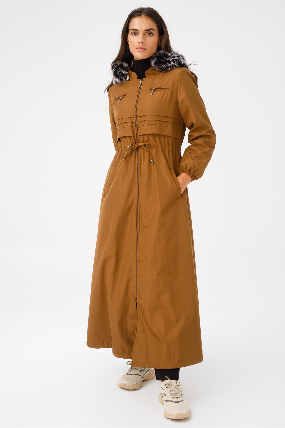 Allerli Belden Bağlamalı İçi Kürklü Tam Boy Parka Manto  Taba