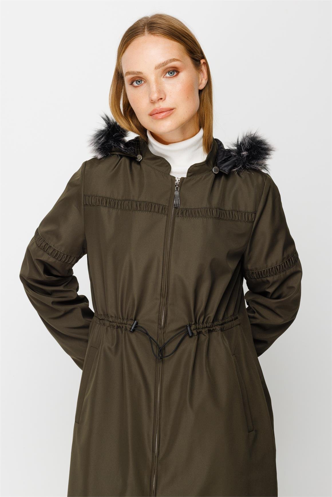 Büzgü Detaylı Ara Boy Parka  Haki