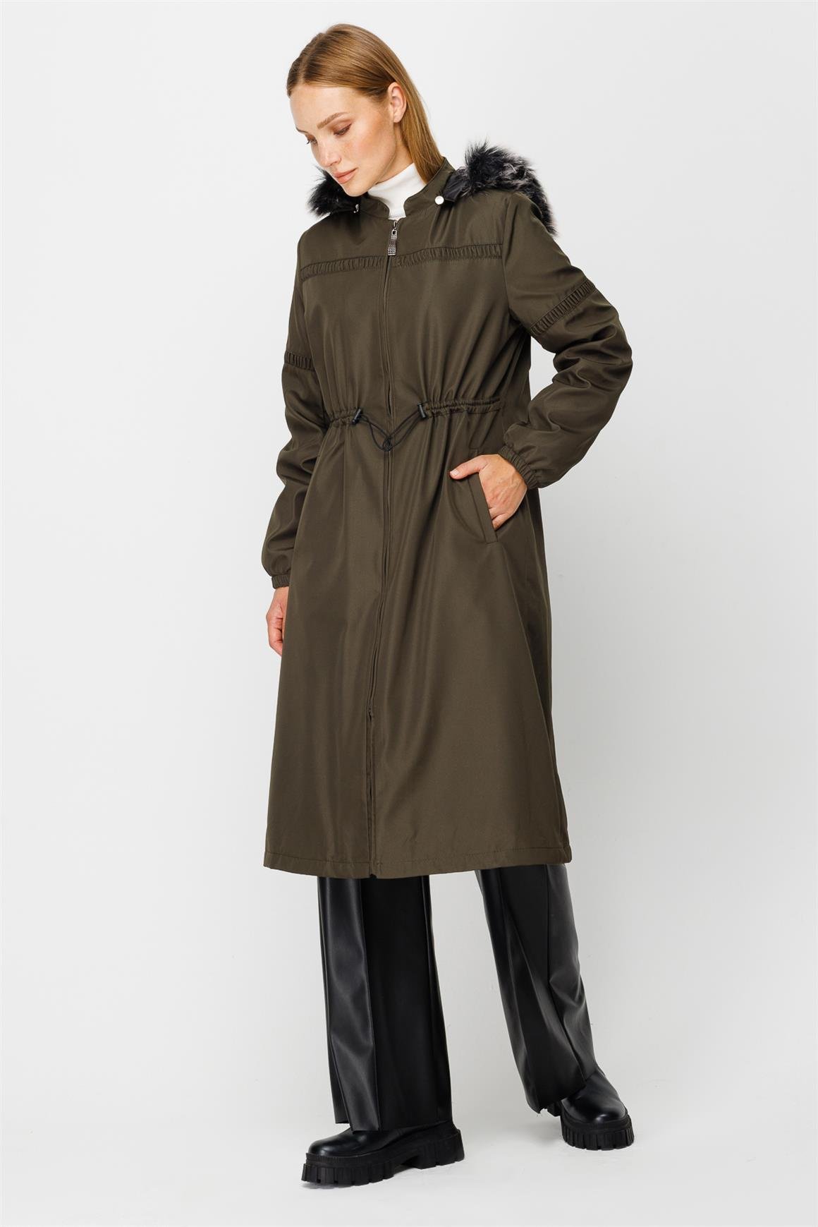 Büzgü Detaylı Ara Boy Parka  Haki