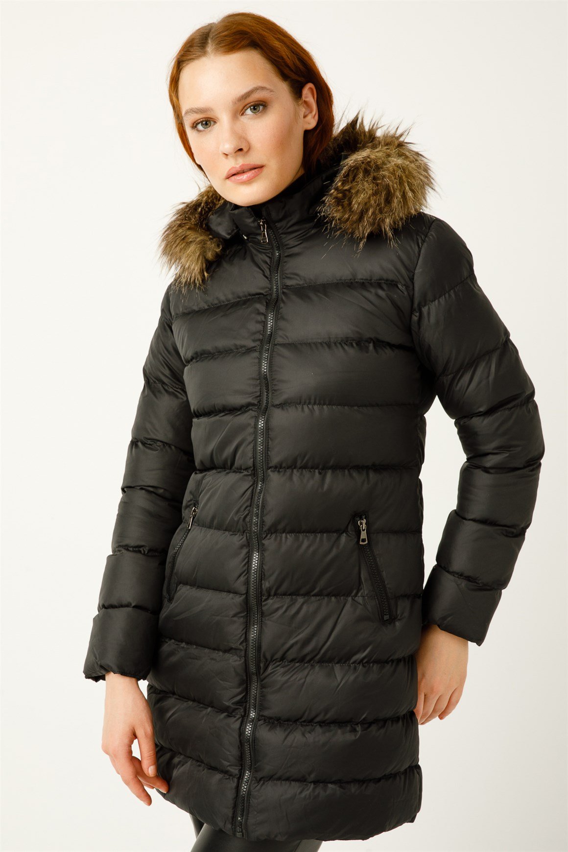 Ara Boy Kapişonlu Dolgu Kaban  Siyah