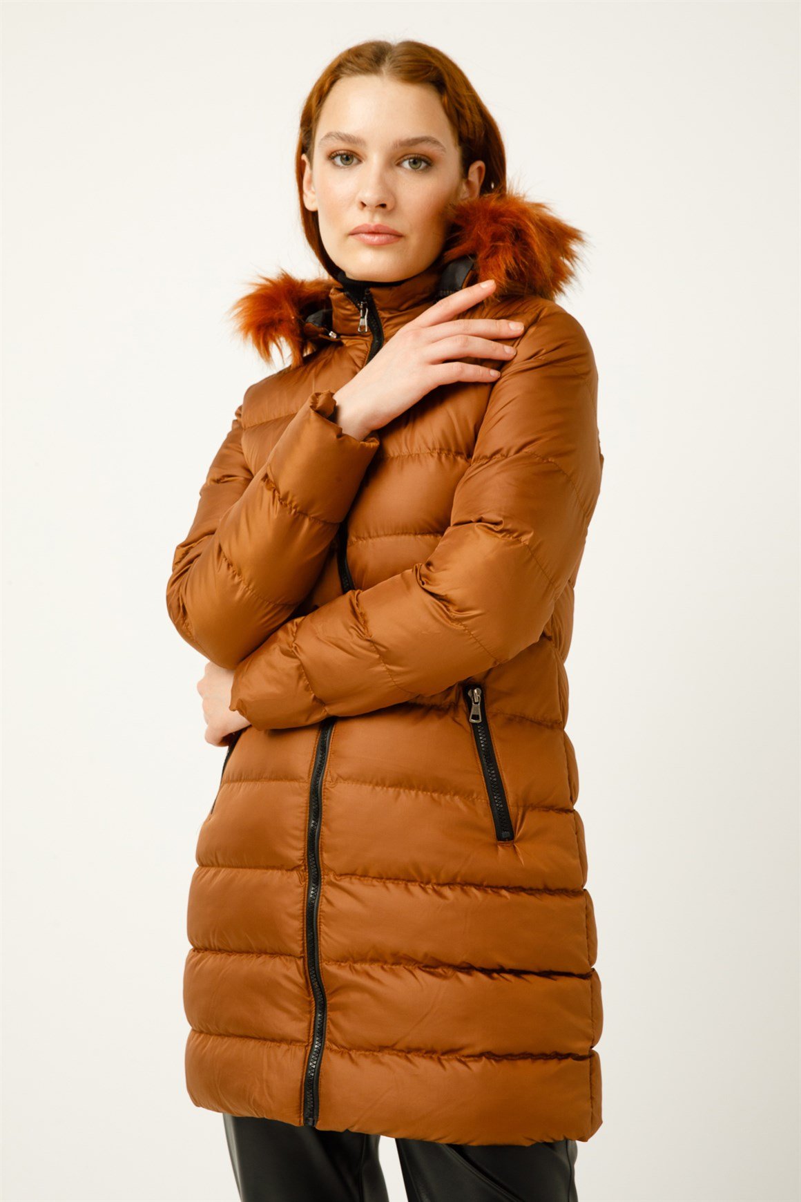 Ara Boy Kapişonlu Dolgu Kaban  Taba