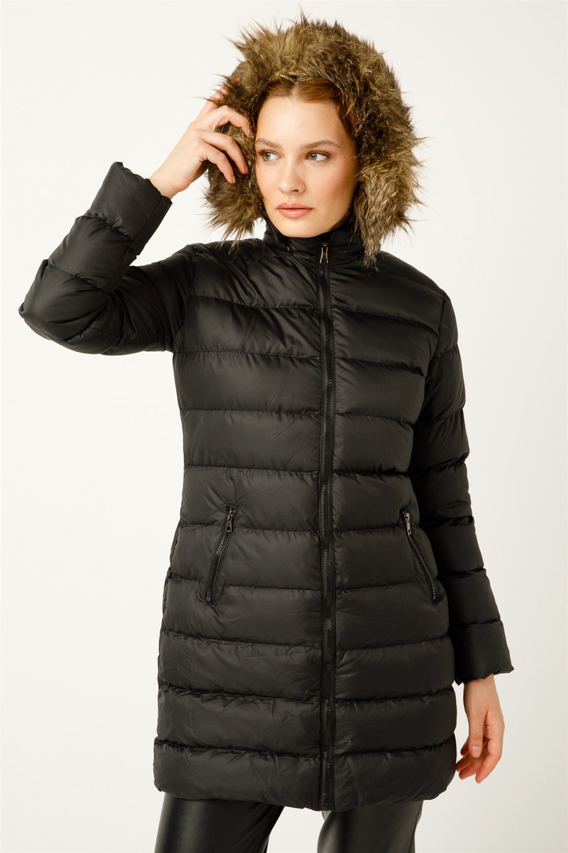 Ara Boy Kapişonlu Dolgu Kaban  Siyah