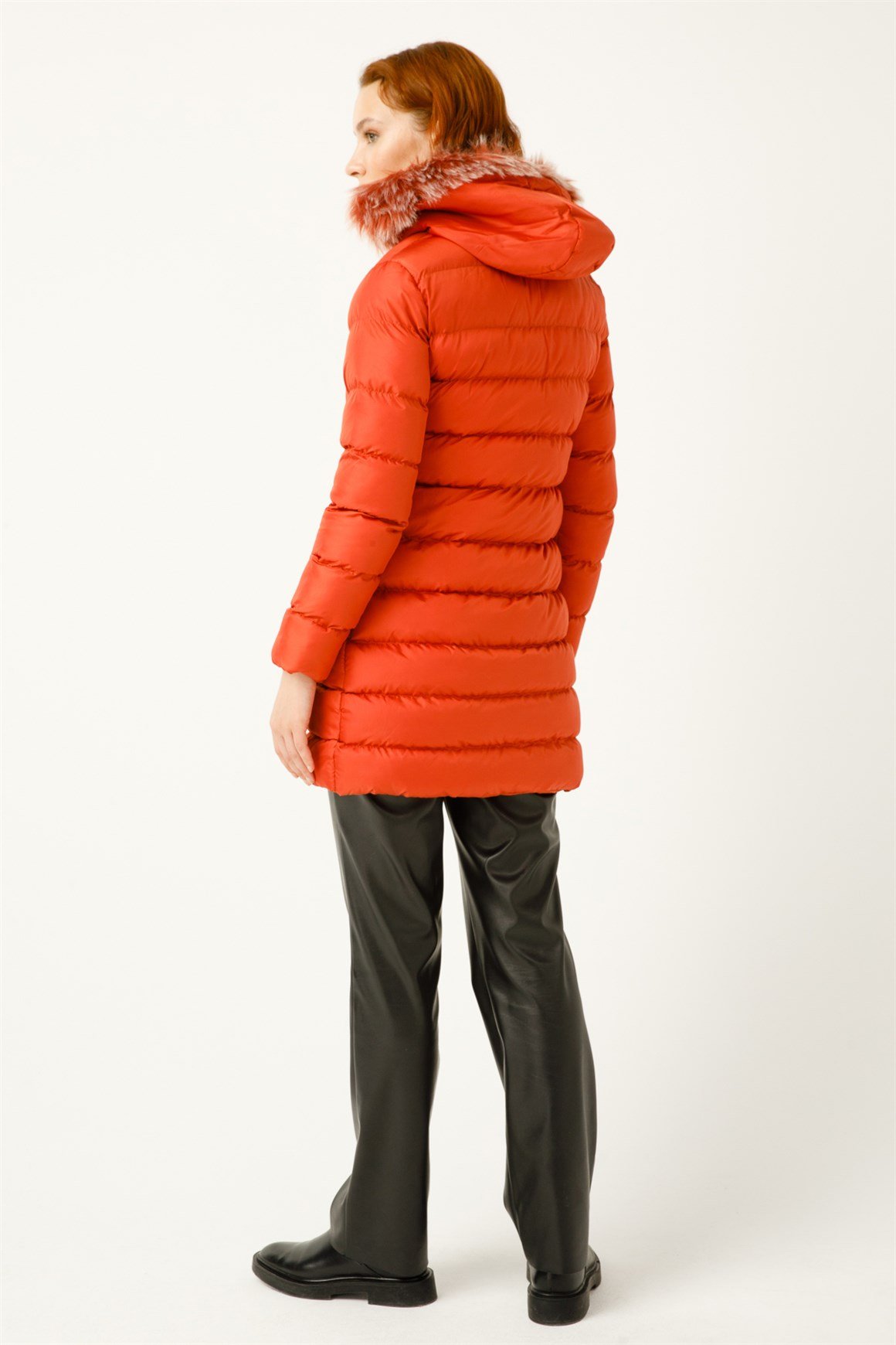 Ara Boy Kapişonlu Dolgu Kaban  Kiremit