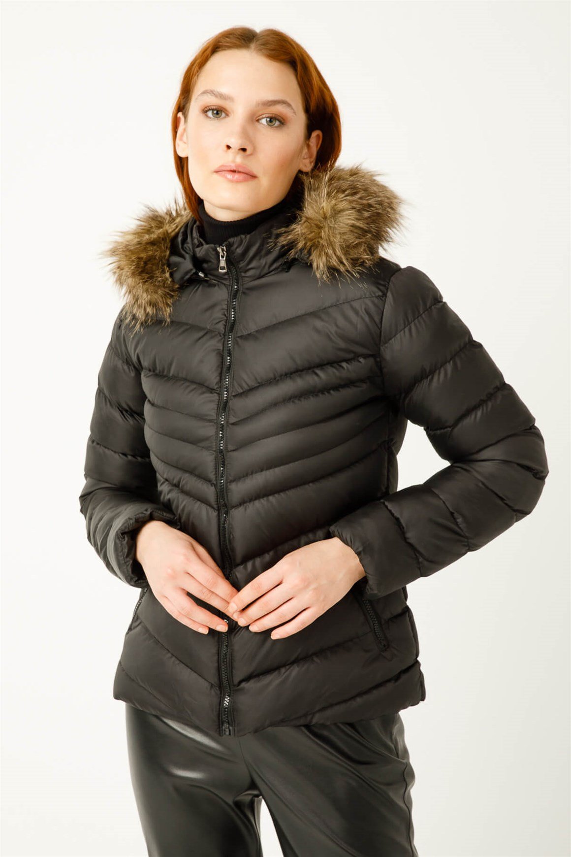 Kısa Boy Dolgu Mont  Siyah