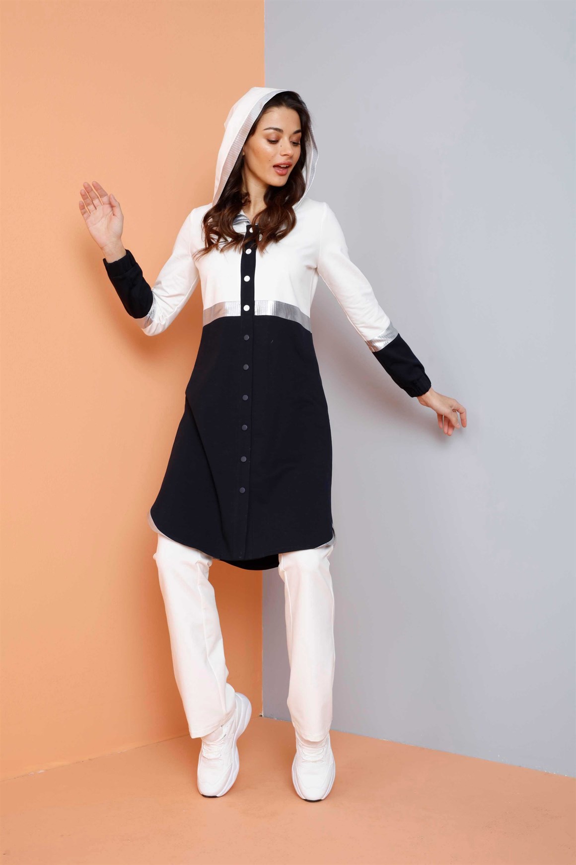 Beyaz - 2'li Çıt Çıtlı Kapşonlu Pantolonlu Eşofman Takım