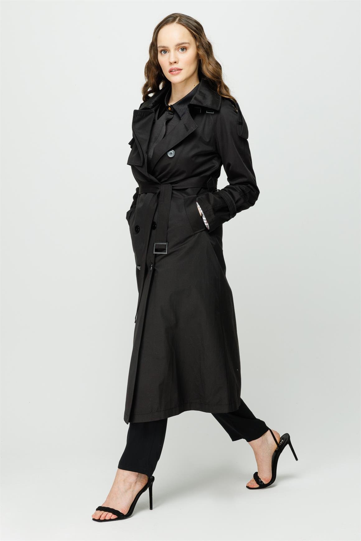 Apolet ve Aller Detaylı Trençkot  Siyah