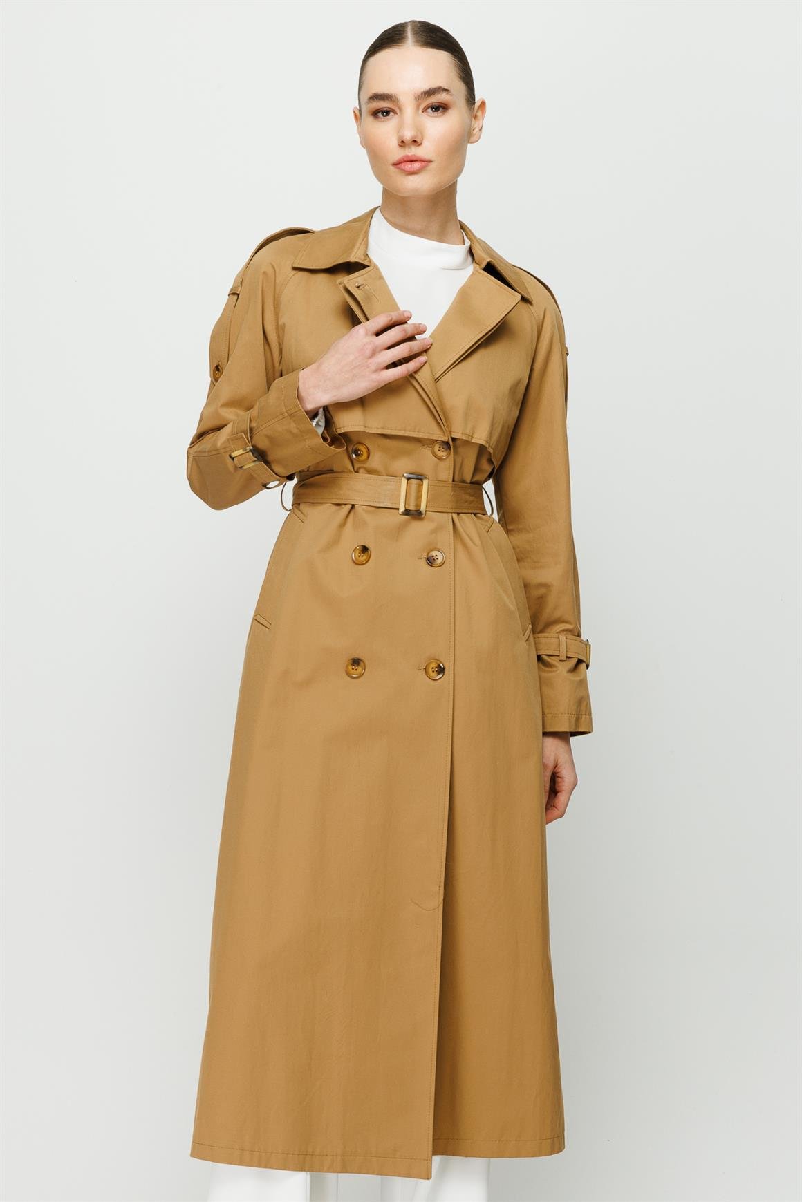 Reglan Kollu Aller Detaylı Kruvaze Kapamalı Trençkot  Camel