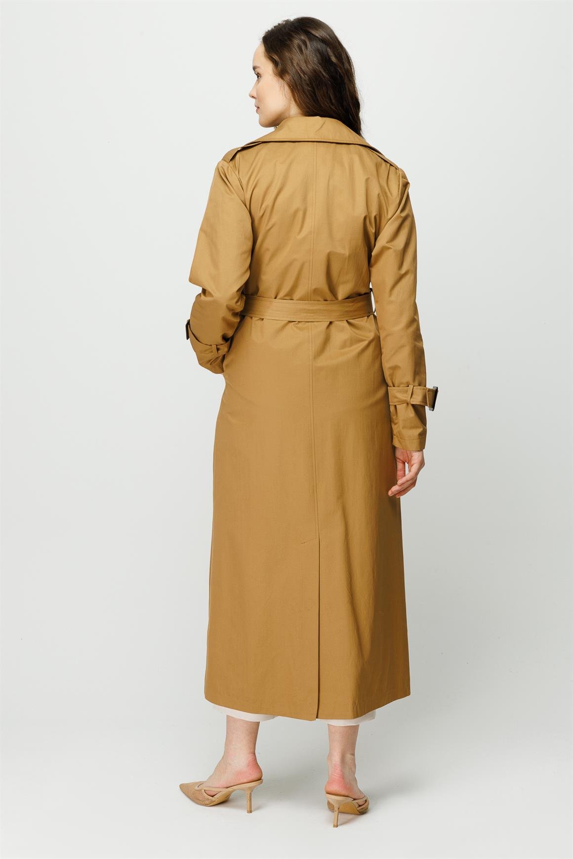 Reglan Kollu Kruvaze Kapamalı Trençkot  Camel