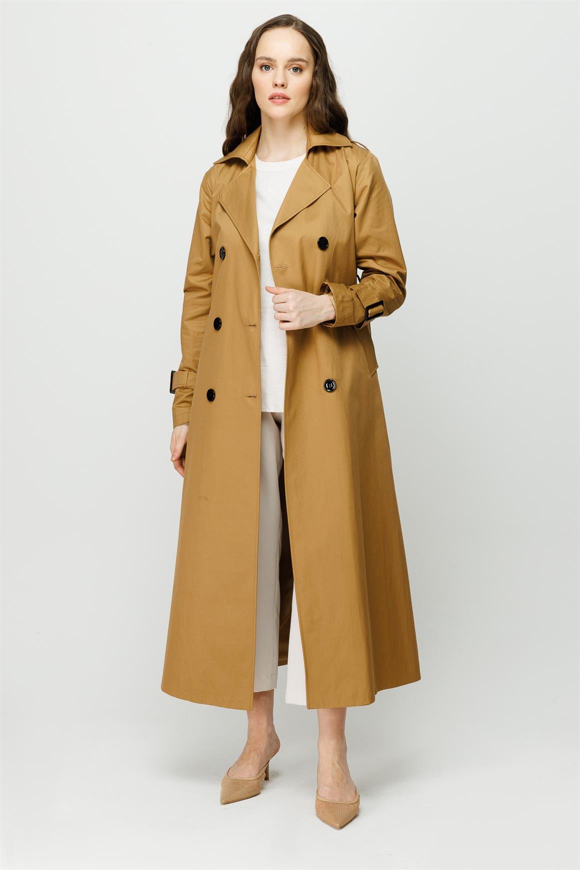 Reglan Kollu Kruvaze Kapamalı Trençkot  Camel