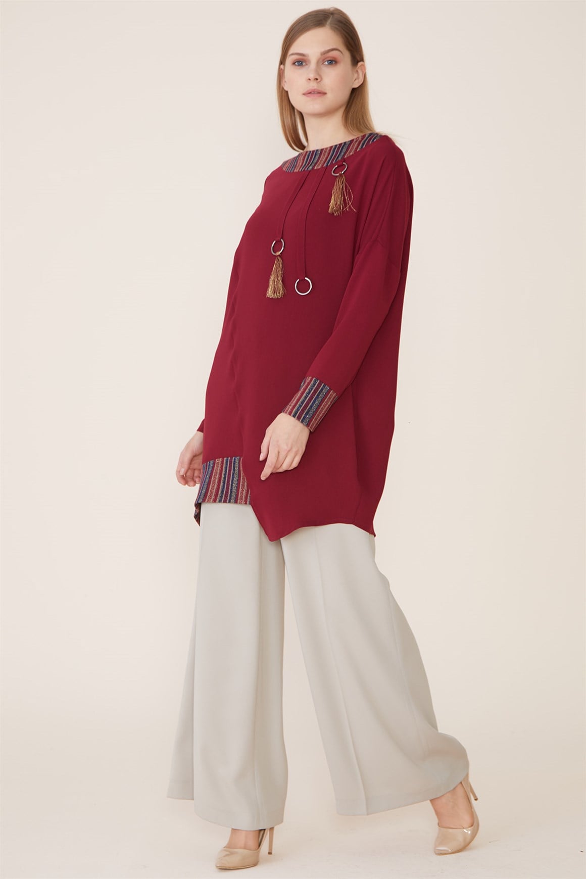 Bordo - Yakası Püsküllü Tunik